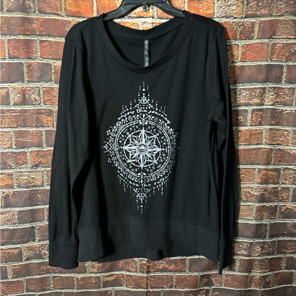 Gaiam Black Yoga Top Sz L